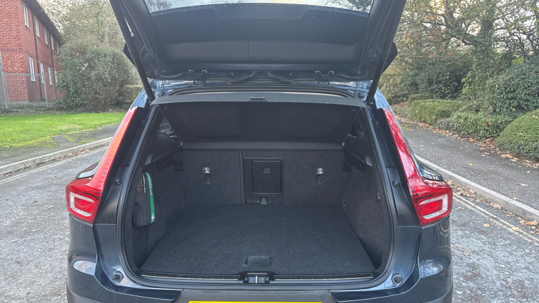 Volvo Xc40 1.5 T3 [163] Inscription Pro 5dr Geartronic Petrol Estate